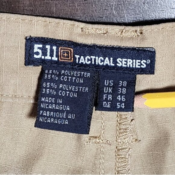 5.11 Tactical Shorts Mens 38 Tan Beige Canvas Cargo Utility - Picture 5 of 10